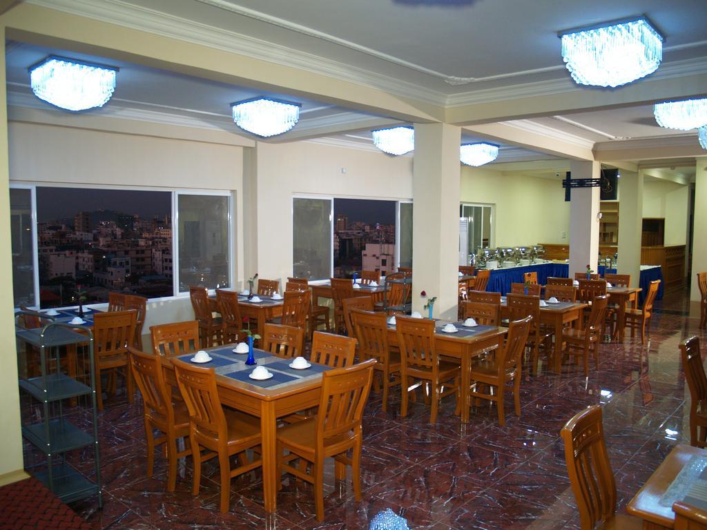 Nice Dream Hotel Mandalay Exterior photo