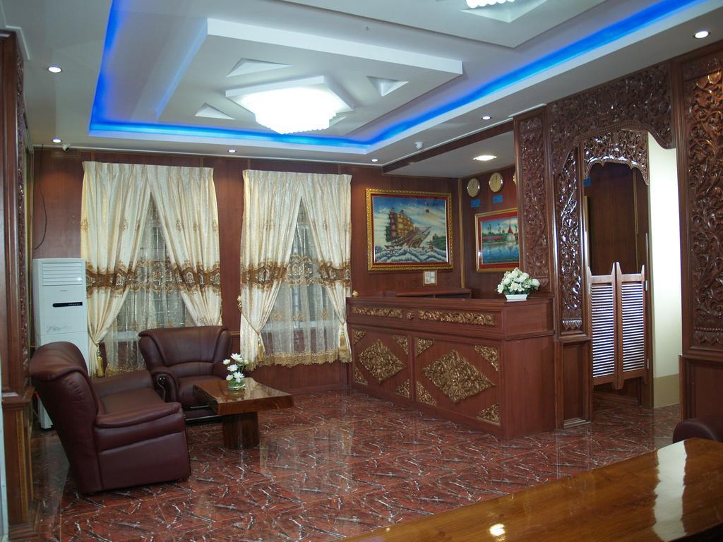 Nice Dream Hotel Mandalay Exterior photo